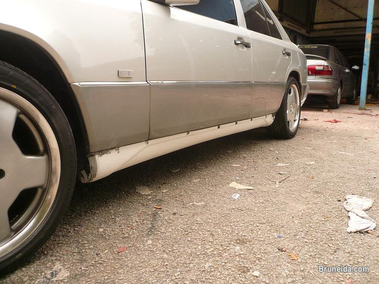 Mercedes Benz E Class W124 Wald Executive Bodykit - image 7