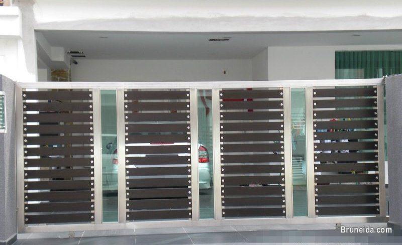 Fencing and garrage - image 3