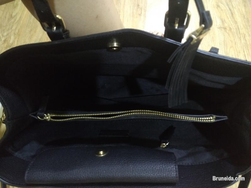 Authentic Mango Leather City Bag - image 2