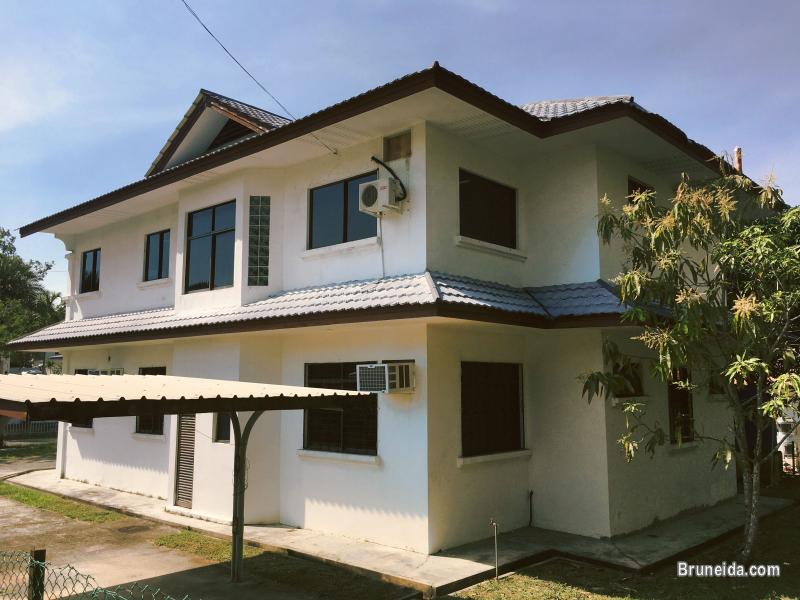 Detach House For Rent - image 2