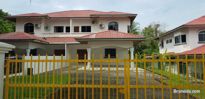 Semi Detached @ Kebangsaan Lama - image 1
