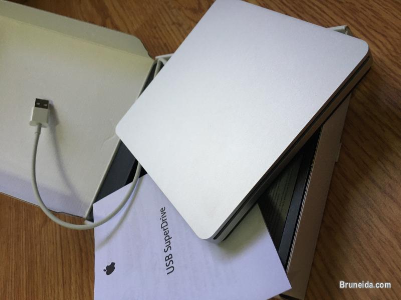 Apple USB Superdrive - image 2