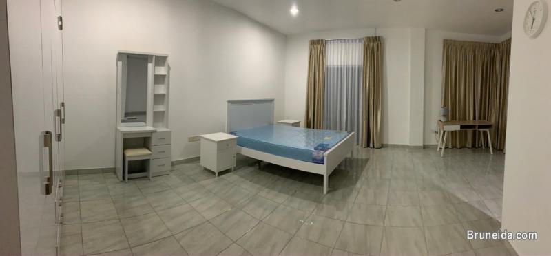 Double Storey Terrace House for Rent with Fully Furnished - image 3