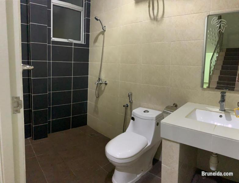 Double Storey Terrace House for Rent with Fully Furnished - image 7