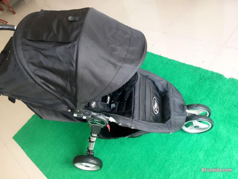 Stroller City Mini by Baby Jogger - image 3