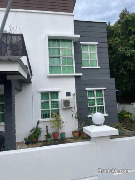 GOOD INVESTMENT!! HOUSE FOR SALE WITH LONG TERM RENTAL - image 1