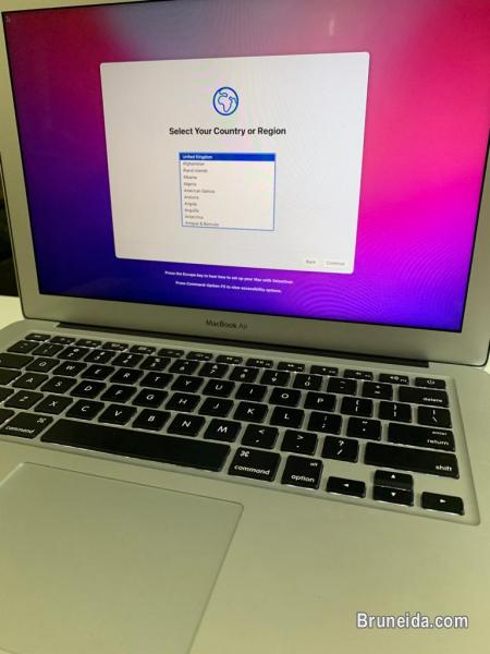 Macbook Air 13 (Like New) - image 4