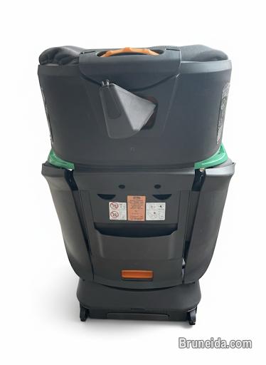 FOR SALE: Chicco KidFit i-Size Booster Seat - image 3