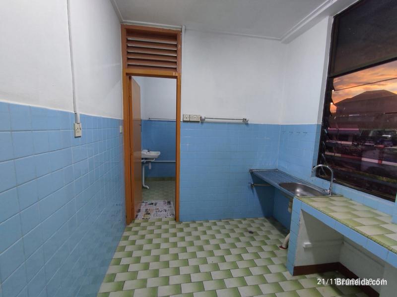 Room for Rent (Ground Floor). [CONTACT: +673 8931018 : Mr. Bryan] - image 4