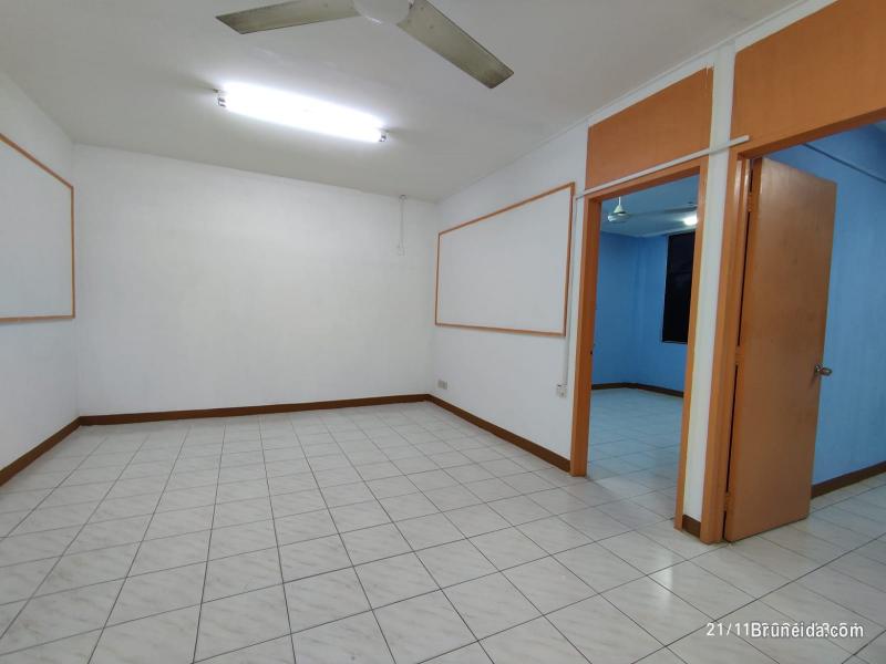 Room for Rent (Ground Floor). [CONTACT: +673 8931018 : Mr. Bryan] - image 7
