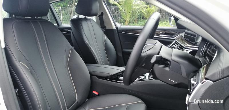 Pre-owned BMW 520d for sale - image 9