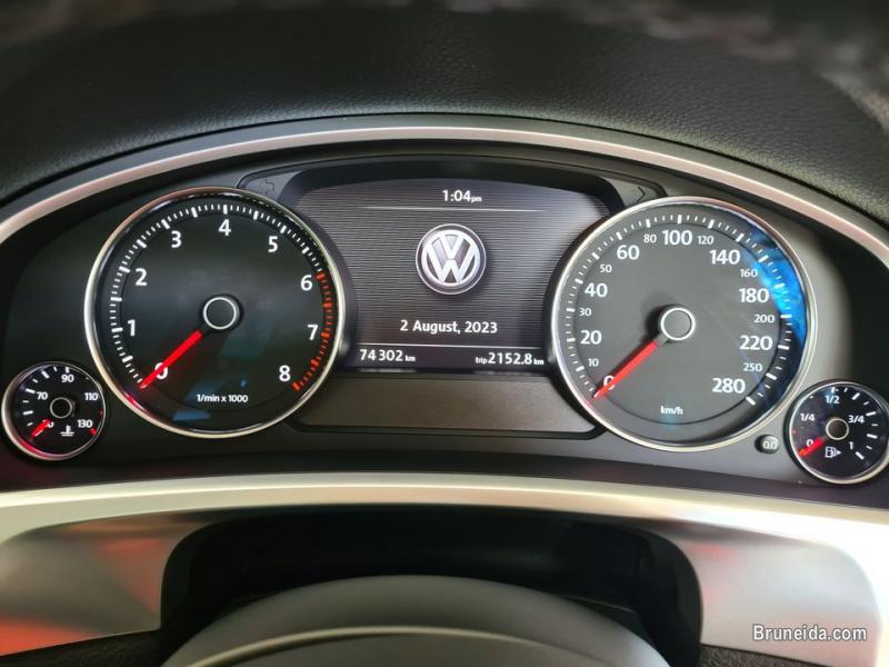 Pre-owned Volkswagen Touareg 3. 6 V6 for sale - image 10