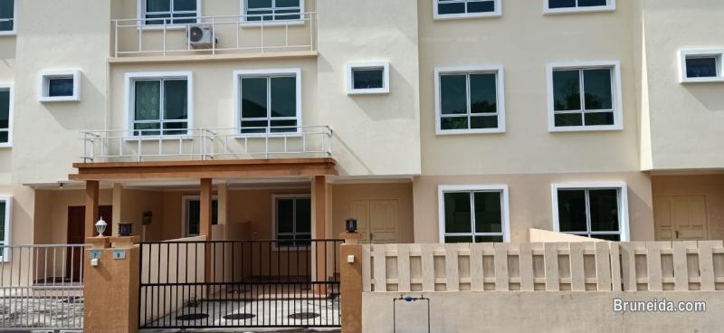 (SOLD) Madang - MARIO HOME FOR SALE $180K - image 1