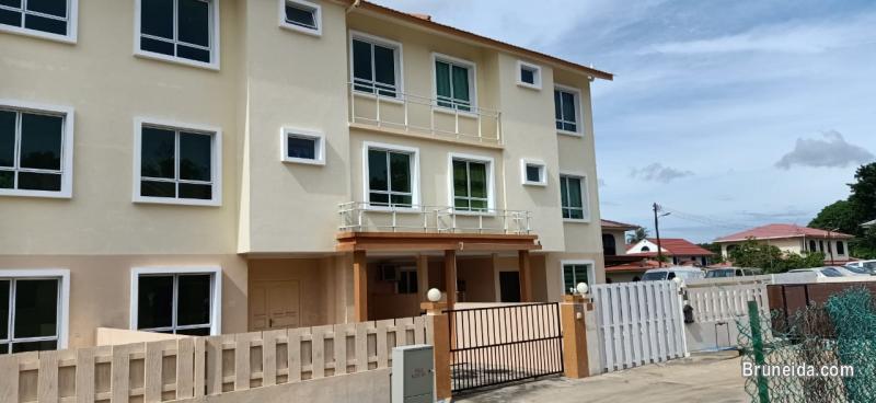 (SOLD) Madang - MARIO HOME FOR SALE $180K - image 2