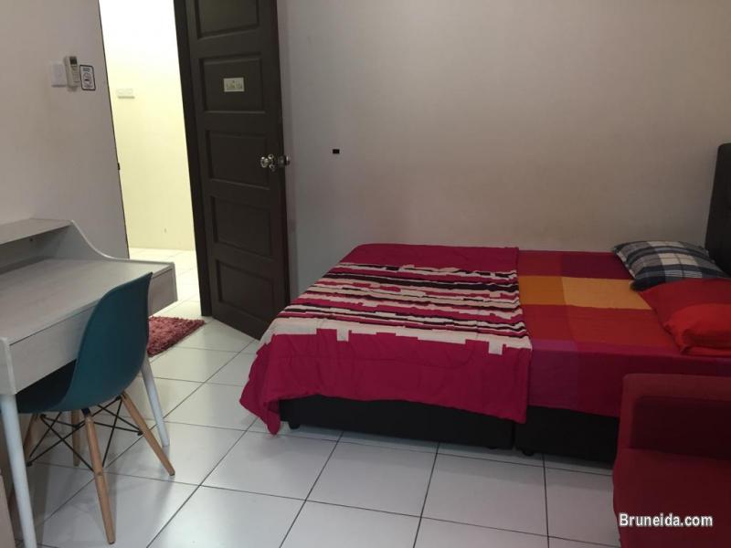 Suite 104: Queen Bed Fully Furnished - image 7