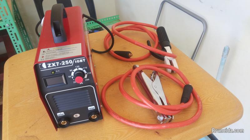 new welding 200A for sale - image 2