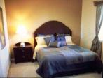 Guest Room for Rent
