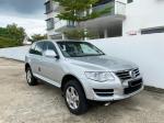 Volkswagen Touareg V6 3. 0 TDI Diesel