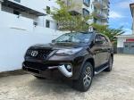 Toyota Fortuner 2. 7