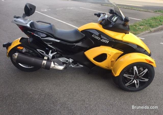 Picture of CAN-AM SPYDER RS SM5 First edition