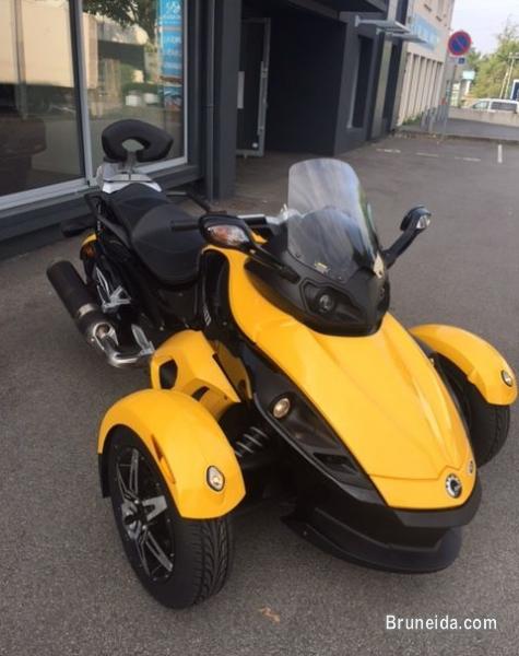 CAN-AM SPYDER RS SM5 First edition - image 2