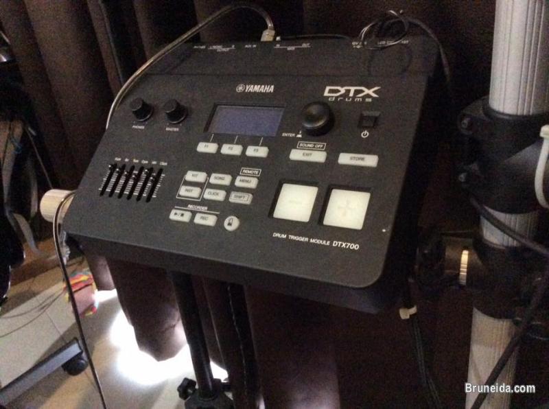 Electronic Drum Set - Yamaha DTX700 bundle - image 4