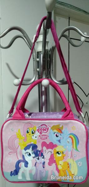 School bags for kids - image 1