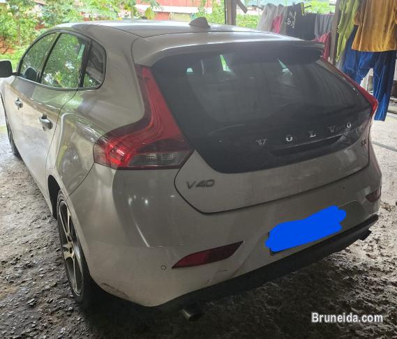 Volvo V40 For Sale - image 2