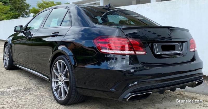 Mercedes E63 AMG V8 for sale - image 2