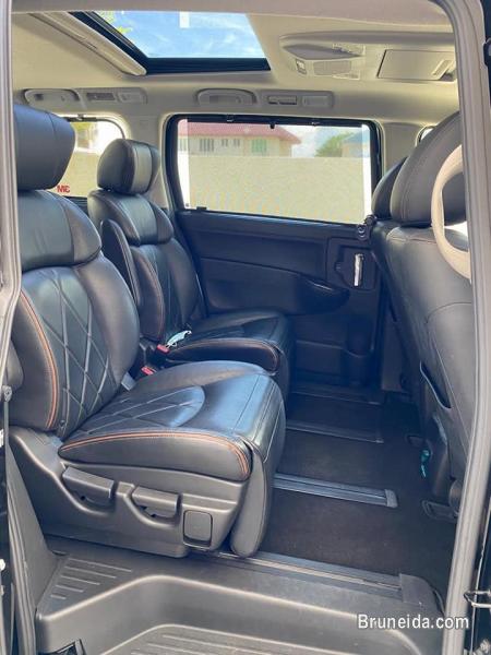 Nissan Elgrand 3. 5 Highway Star V6 for sale - image 5