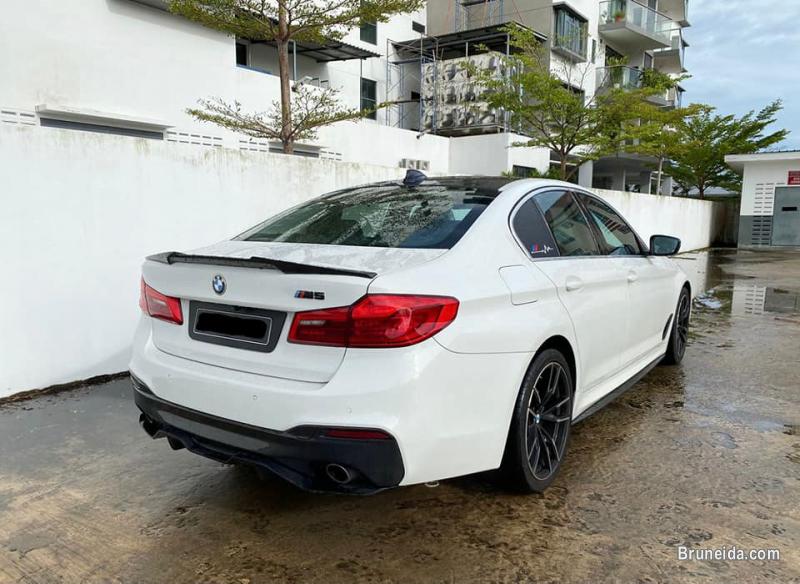 BMW 520i Luxury Line - image 2