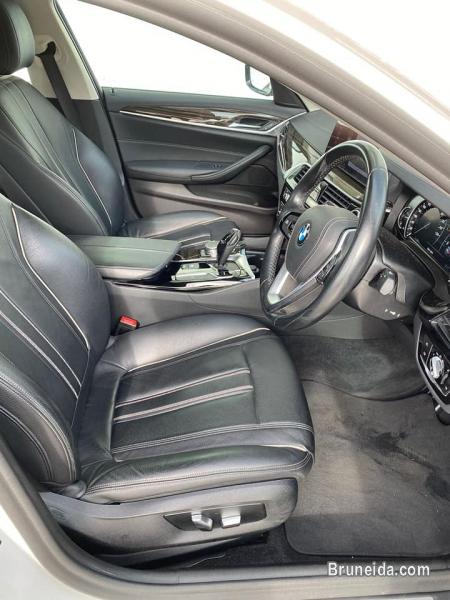 BMW 520i Luxury Line - image 5
