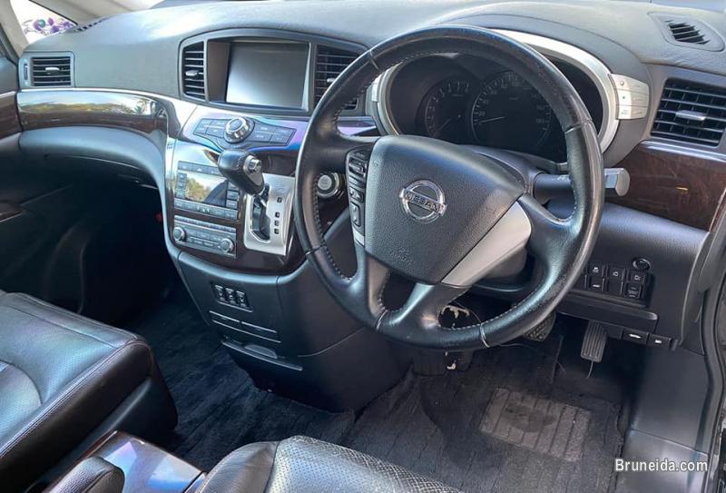Nissan Elgrand 3. 5 Highway Star V6 for sale - image 3
