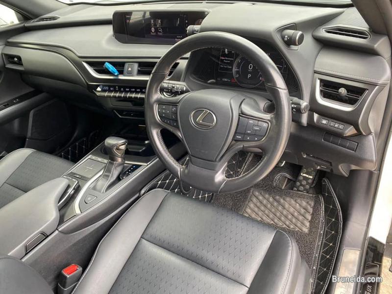 Lexus UX200 (Premium) for sale - image 3