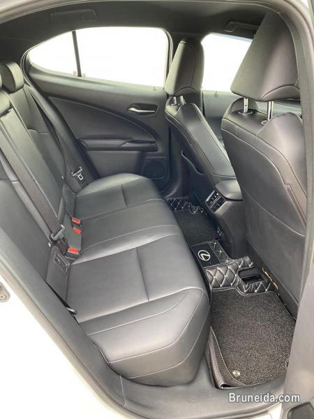 Lexus UX200 (Premium) for sale - image 5