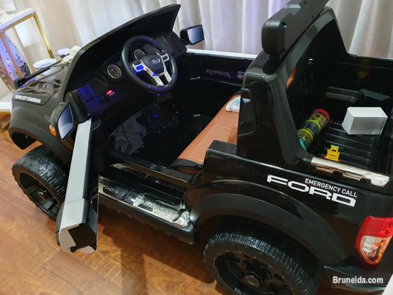 Self-driven / Remote Control Toy Car for sale! - image 2