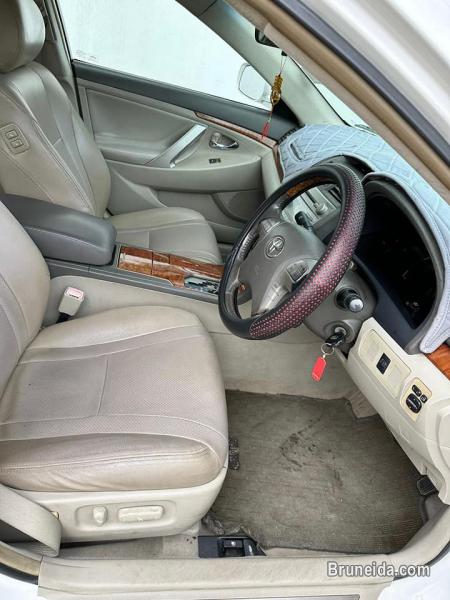 Toyota Camry 2. 0 for sale - image 4