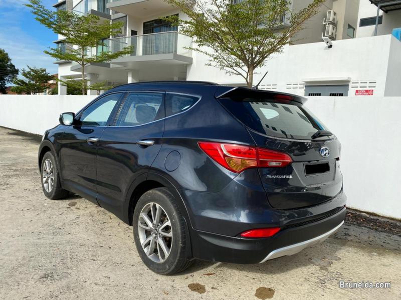 Hyundai Santafe 4WD - image 2