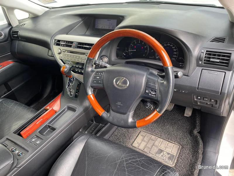 Lexus RX350 - image 3