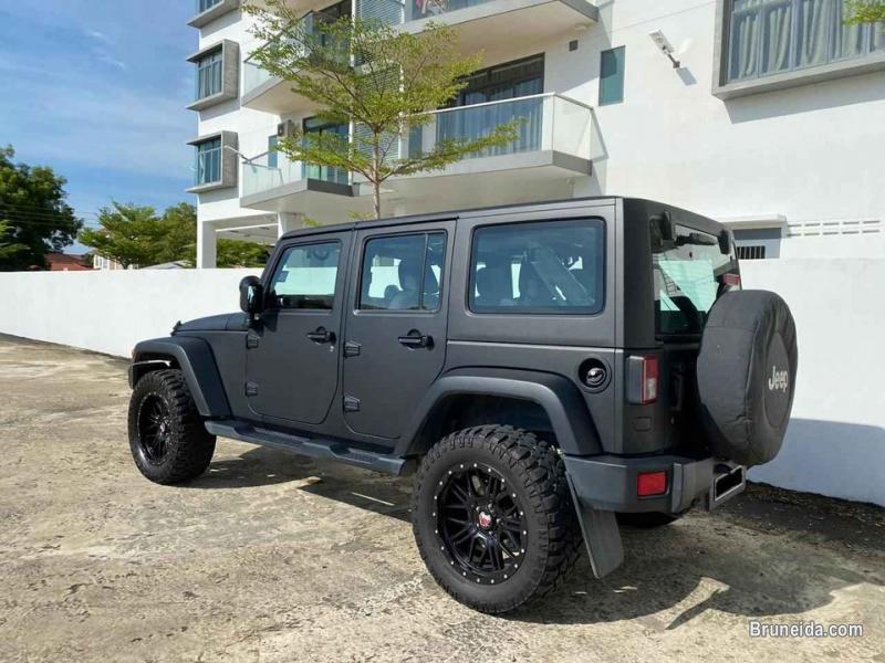 Jeep Wrangler Unlimited 3. 6 V6 - image 2