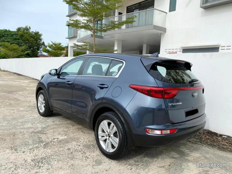 Kia Sportage 2. 0 - image 2