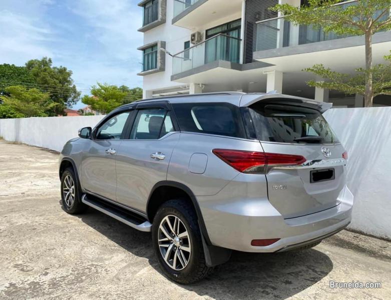 Toyota Fortuner 2. 7L Petrol - image 2