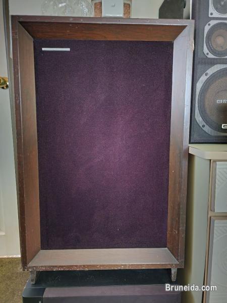 Rustic speakers for sale - image 1