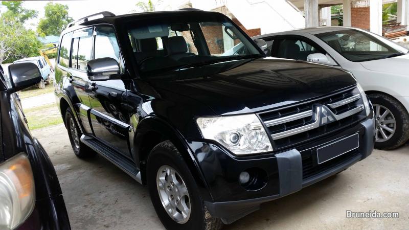 Mitsubishi Pajero 2. 8 Turbo Diesel 2008 - image 1