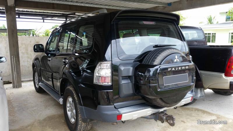Mitsubishi Pajero 2. 8 Turbo Diesel 2008 - image 2
