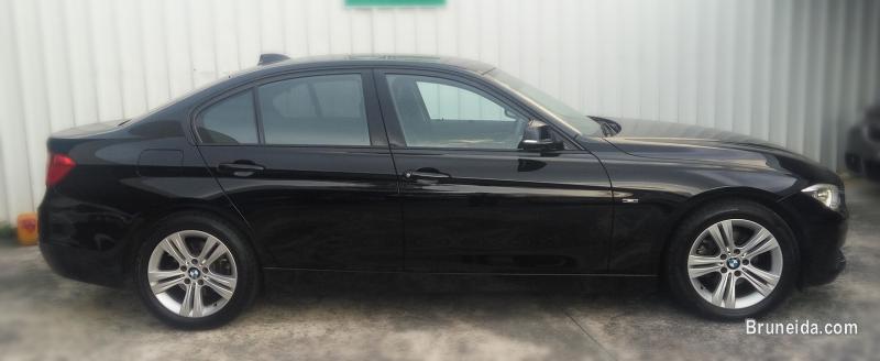 [SOLD]Pre-owned BMW 320i for sale - image 1