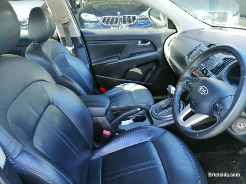 Pre-owned Kia Sportage 2. 4 AWD Auto for sale - image 5