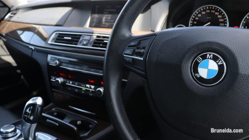 Pre-owned BMW 730iL F02 for sale - image 4