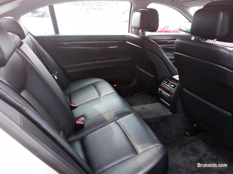 Pre-owned BMW 730iL F02 for sale - image 7
