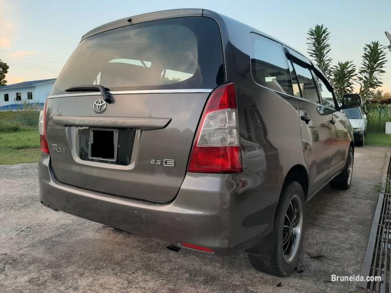 TOYOTA INNOVA 2. 5E DIESEL (MANUAL) - image 2